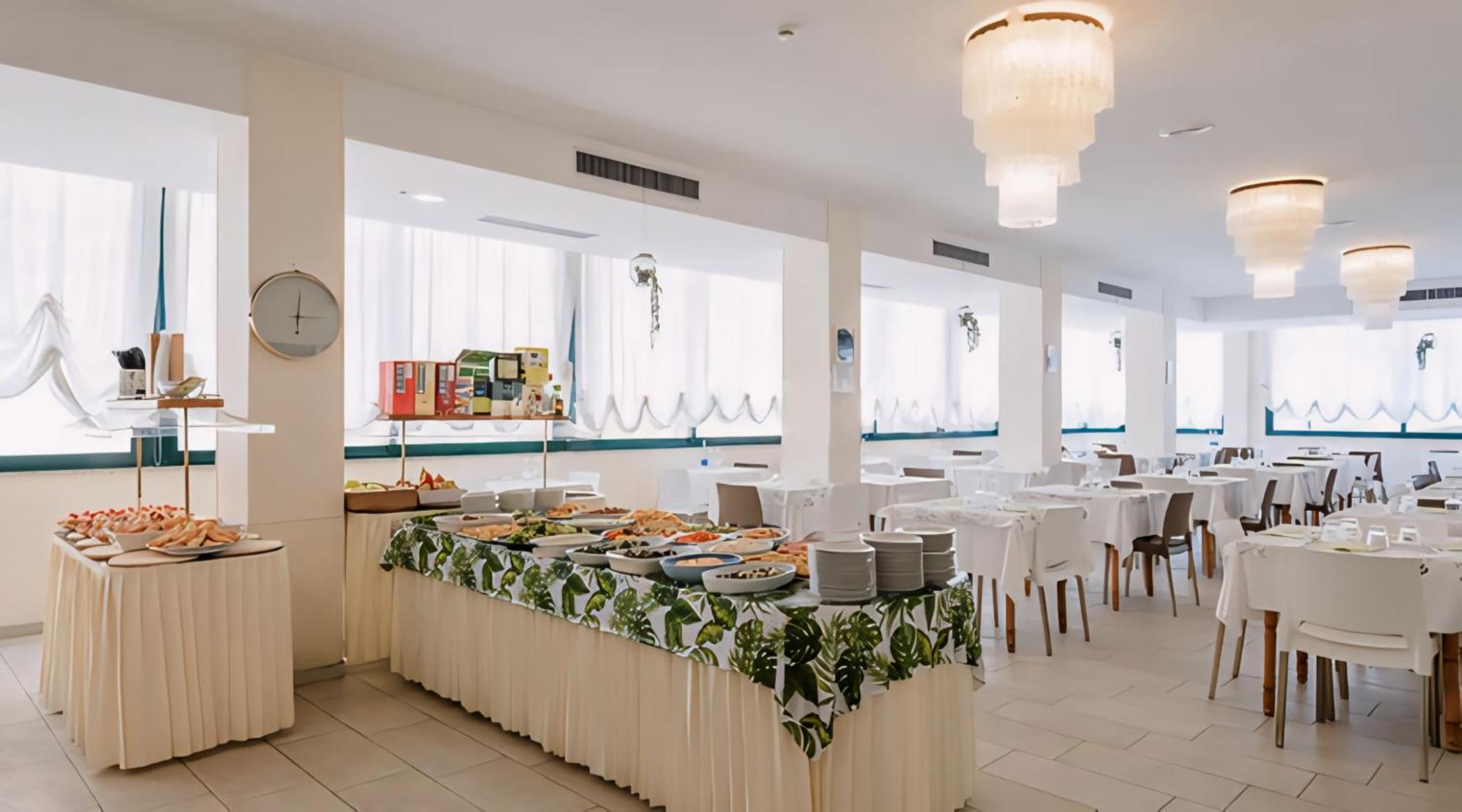 Hotel Baltic Misano Adriatico Exterior photo