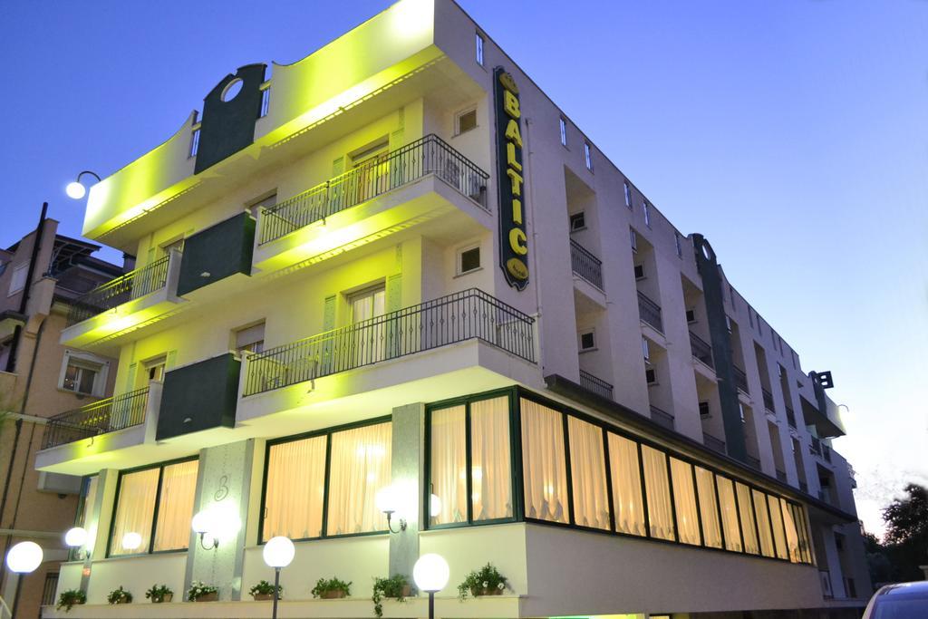 Hotel Baltic Misano Adriatico Exterior photo