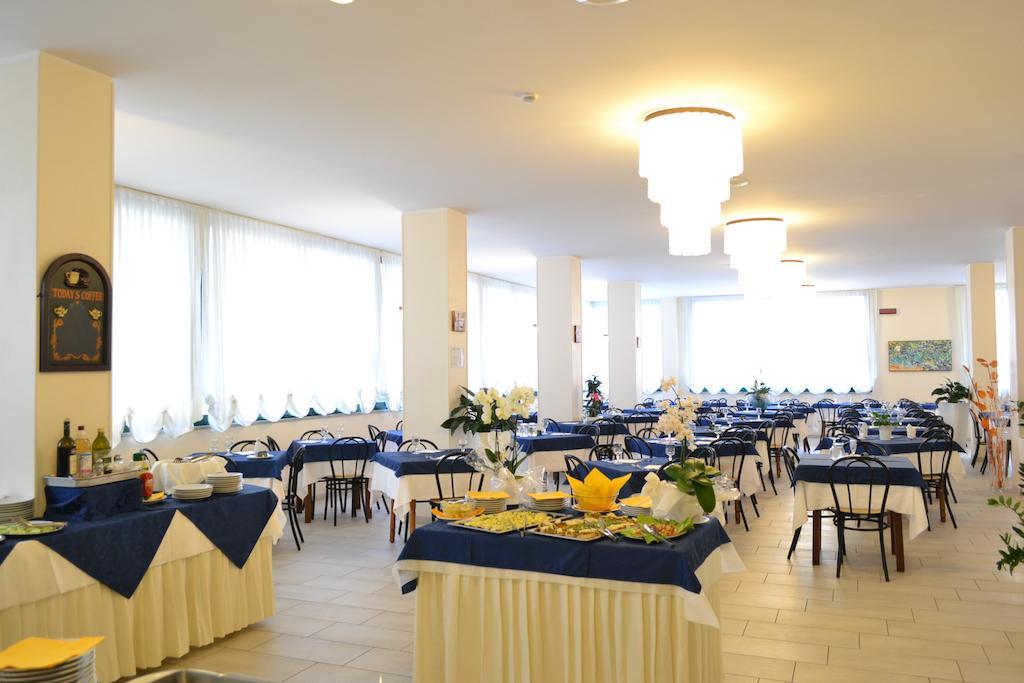 Hotel Baltic Misano Adriatico Exterior photo